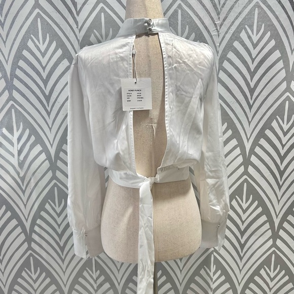 NWT Honey Punch White Satin Blouse - Picture 3 of 5
